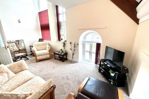 2 bedroom apartment to rent - Middle Street, Corringham, Gainsborough