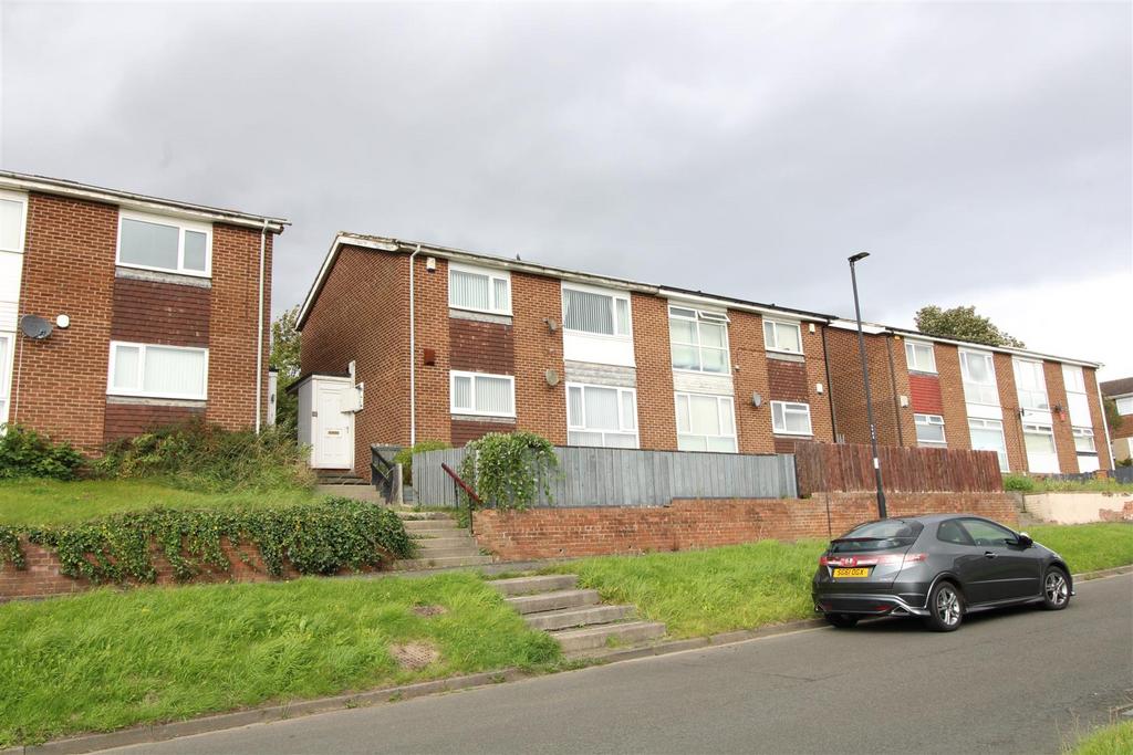 Tewkesbury Road, West Denton Park, Newcastle Upon Tyne 2 bed apartment