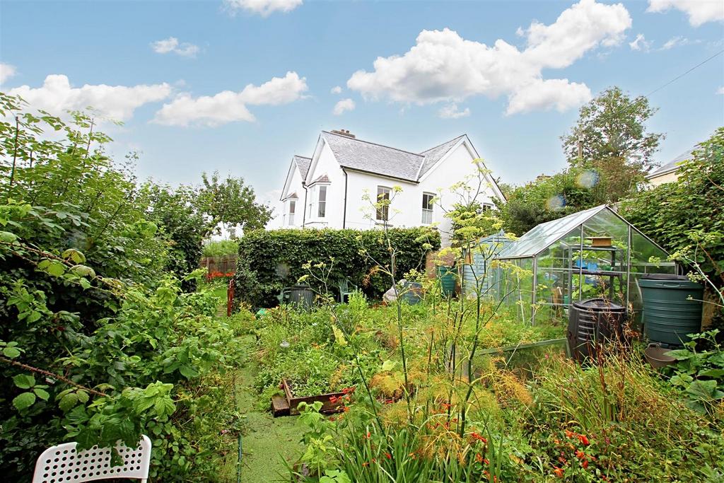 Vegetable garden