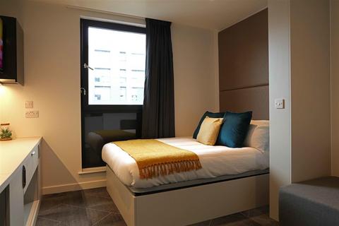 1 bedroom in a flat share to rent - AVAILABLE SEPTEMBER 2023 | NO DEPOSIT | NEAR TO UNIVERSITIES