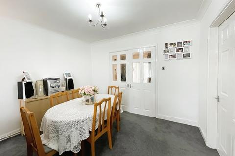 3 bedroom semi-detached house for sale, Heol Barri, Energlyn, Caerphilly, CF83 2LX