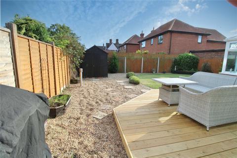 2 bedroom bungalow for sale - Foxhall Road, Ipswich, Suffolk, IP3