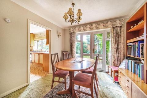 15 Fox Covert, Lightwater, GU18 5TU