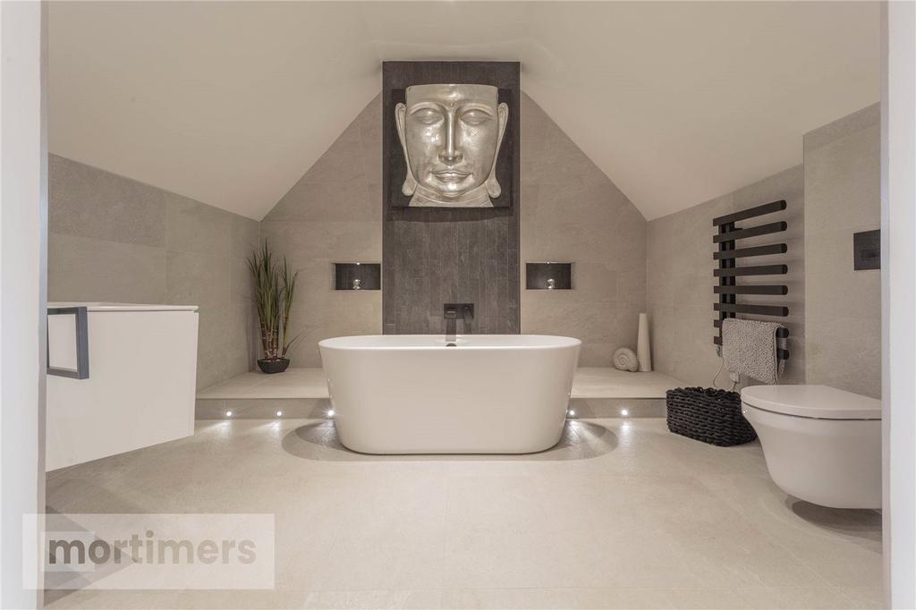 Jack and Jill Bath