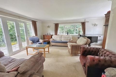 30 Taillwyd Road, Neath Abbey, Neath, SA10 7DY