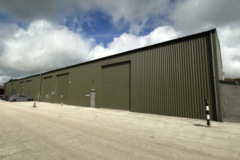 Distribution warehouse to rent, Shirwell EX31