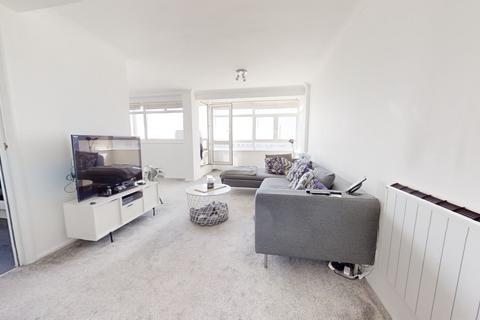 2 bedroom flat to rent, 251-255 Kingsway, Hove, BN3