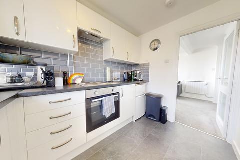 2 bedroom flat to rent, 251-255 Kingsway, Hove, BN3