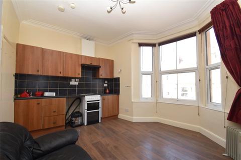 6 Dean Road, Scarborough, YO12 7SN