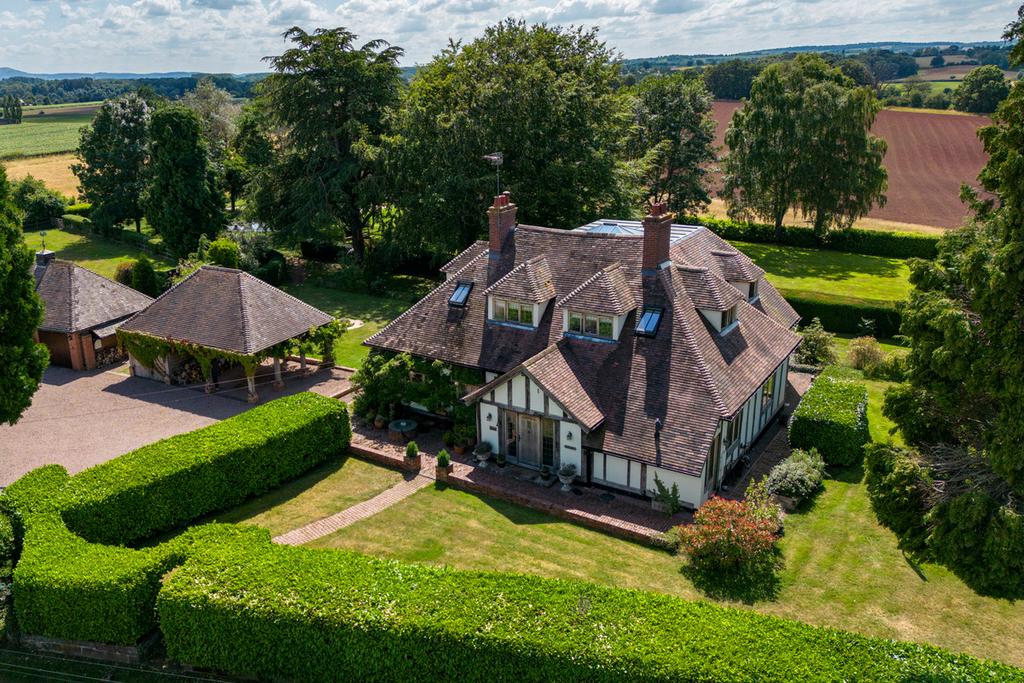 Boreley Lane, Ombersley, Worcestershire WR9 0HU 6 bed detached house