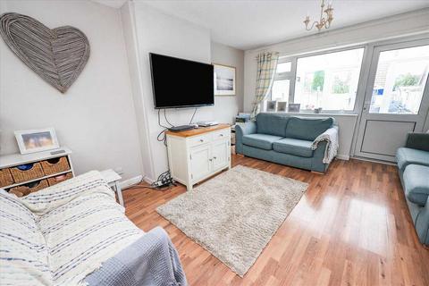 2 bedroom terraced house for sale - Lisburn Close, Lincoln
