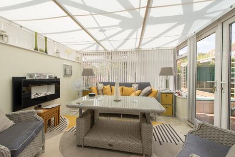 12 Highbury Gardens, Ramsgate, CT12 6QG