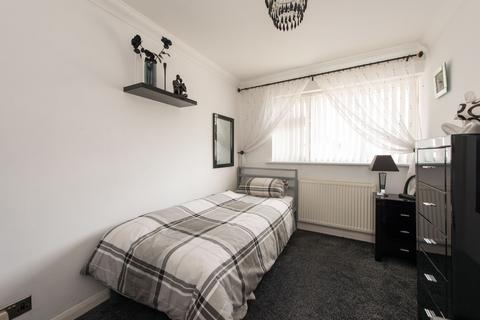 12 Highbury Gardens, Ramsgate, CT12 6QG