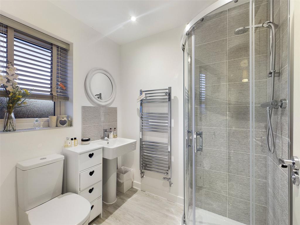 Ensuite