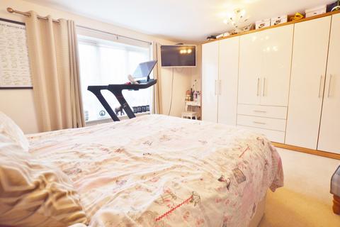 10 Cecil Place, Lytchett Matravers, Poole, BH16 6FG