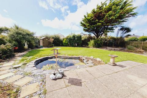 9 Heol Seithendre, Fairbourne, LL38 2EY