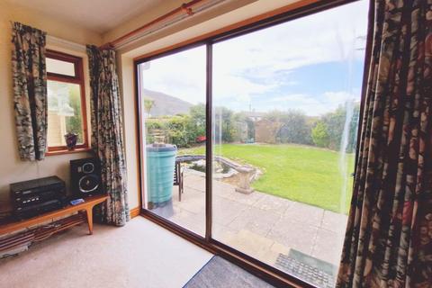 9 Heol Seithendre, Fairbourne, LL38 2EY