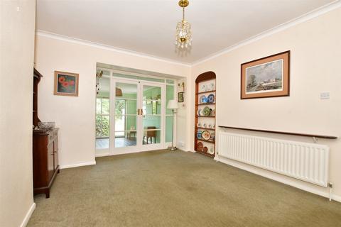 4 bedroom semi-detached house for sale - Canterbury Road, Westbrook, Kent