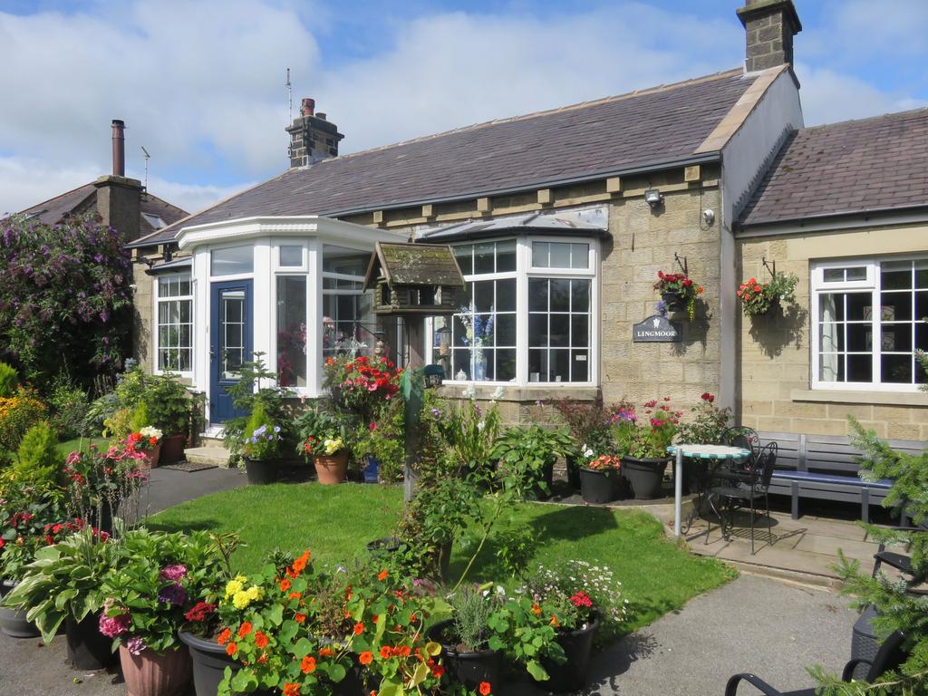 Keighley Road, Cowling BD22 4 bed detached bungalow for sale £425,000