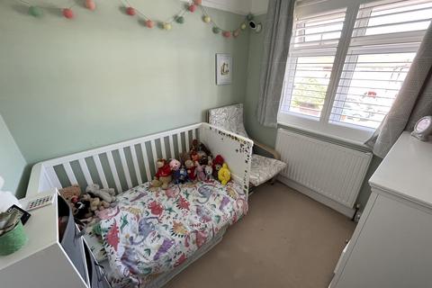 58 Rhodrons Avenue, Chessington, KT9 1AZ
