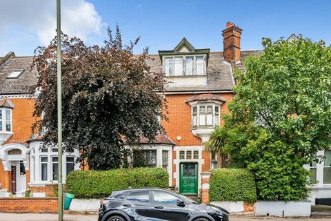 104 Croydon Road, London, SE20 7AB