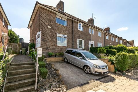 600 Downham Way, Bromley, BR1 5HW