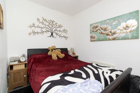 2 bedroom flat for sale - Market Place, Margate, CT9