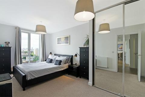 2 bedroom apartment to rent, Cordelia Street, London, E14