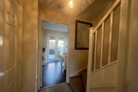 3 bedroom townhouse to rent, Elmwood Park Mews, Newcastle Upon Tyne NE13