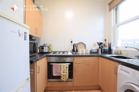 2 bedroom flat for sale, Agate Road, Clacton-on-Sea