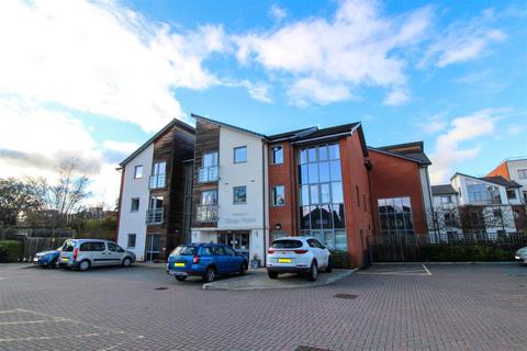 1 bedroom apartment for sale, Kings Place, Fleet GU51