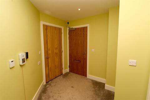 1 bedroom apartment for sale, Kings Place, Fleet GU51