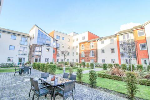 1 bedroom apartment for sale, Kings Place, Fleet GU51