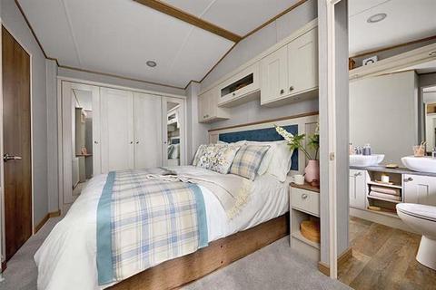 3 bedroom static caravan for sale, Sandy Balls Holiday Village