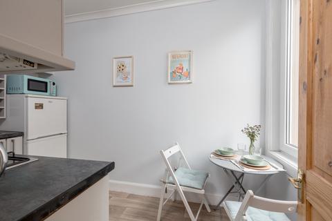 1f4, 4 Appin Terrace, Edinburgh, EH14 1NN