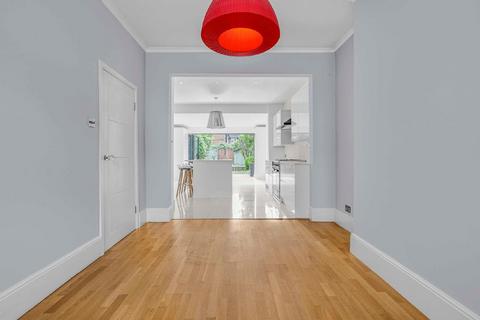 93 Bronson Road, London, SW20 8DZ