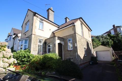 30 Ashcombe Gardens, Weston-super-mare, BS23 2XB