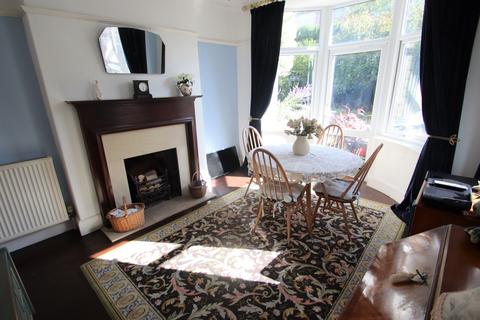 30 Ashcombe Gardens, Weston-super-mare, BS23 2XB