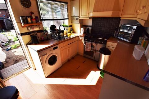 3 Dryden Place, Tilbury, RM18 8HQ