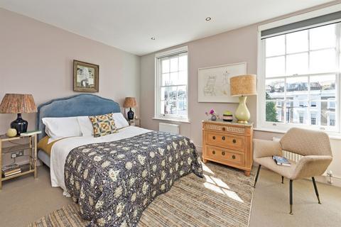 2 bedroom flat for sale, Westbourne Park Villas, London, W2