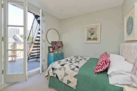 2 bedroom flat for sale, Westbourne Park Villas, London, W2