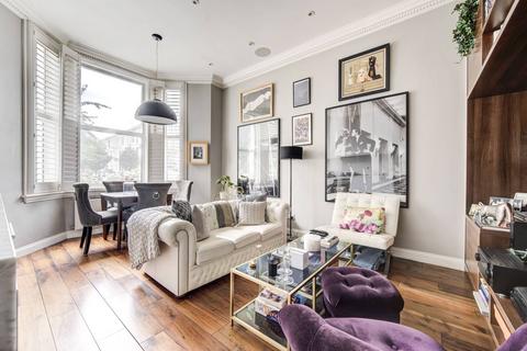 1 bedroom flat for sale, Finborough Road, Chelsea, London, SW10