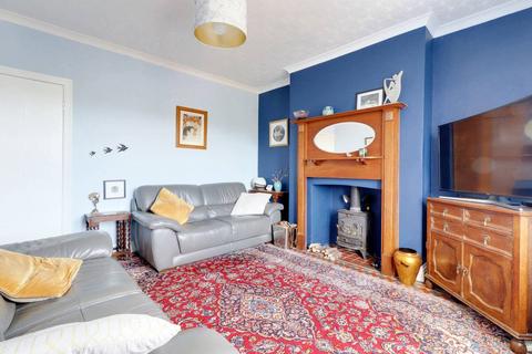 4 bedroom detached house for sale - Manor Way, Pontypool
