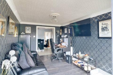 50 Romney Road, Hayes, UB4 8PU