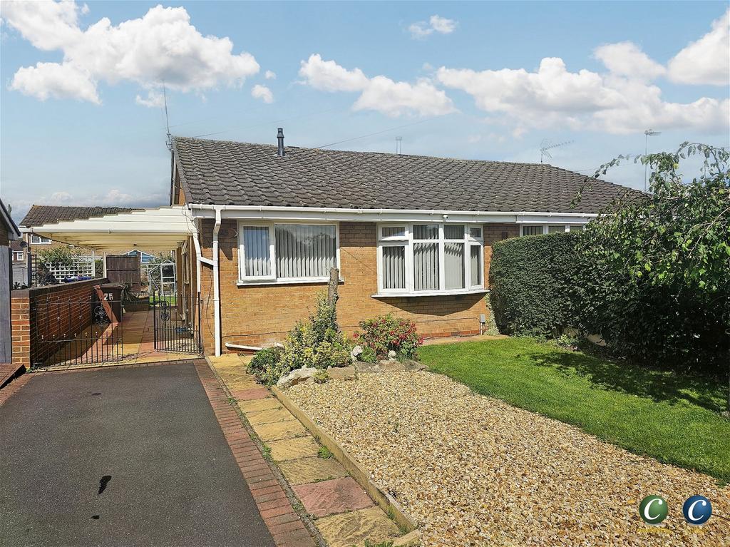 Charnwood Close, Rugeley, WS15 2SU 2 bed semidetached bungalow for