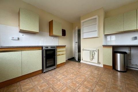 7 Clayton Drive, Prestatyn, LL19 9RW