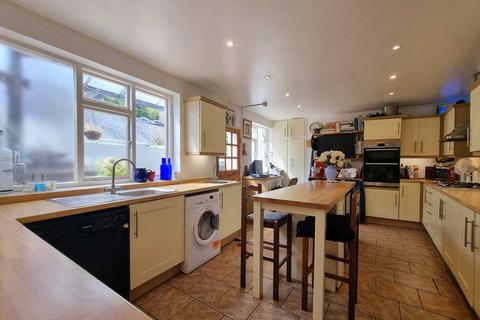 6 bedroom house for sale, The Strand, Bideford