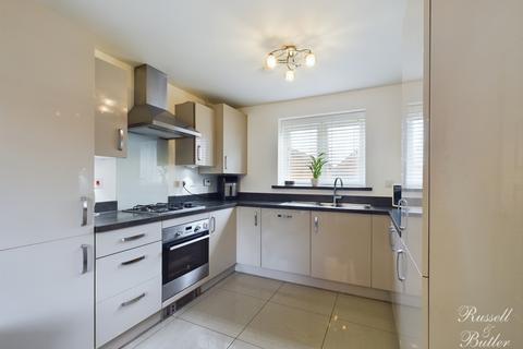 15 Cotton End, Buckingham, MK18 7RJ