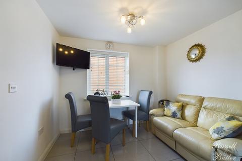 15 Cotton End, Buckingham, MK18 7RJ