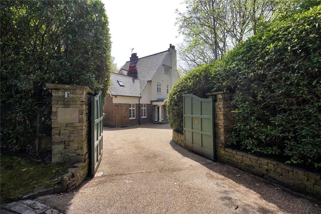 Entrance Gates